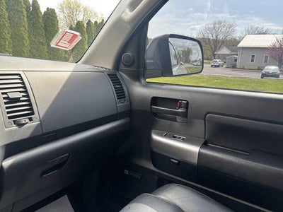 2022 Toyota Sequoia TRD Pro 4WD (Natl)