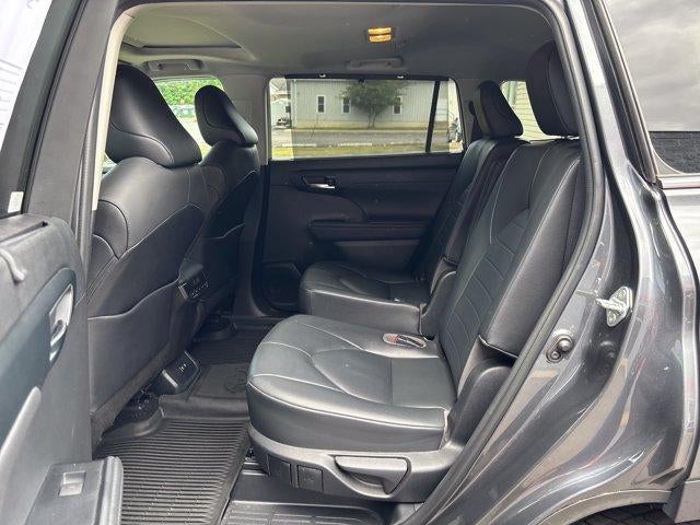 2020 Toyota Highlander XLE AWD (Natl)