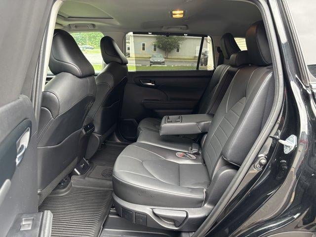 2021 Toyota Highlander XLE AWD (Natl)