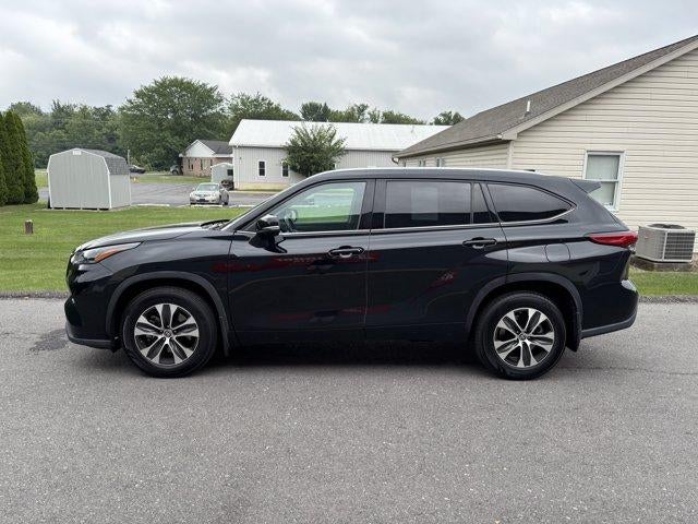 2021 Toyota Highlander XLE AWD (Natl)
