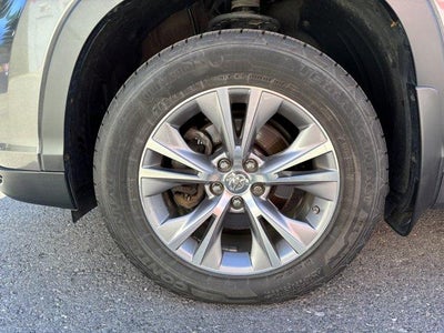 2015 Toyota Highlander AWD 4dr V6 XLE (Natl)