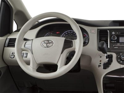 2012 Toyota Sienna 5dr 8-Pass Van V6 LE FWD (Natl)