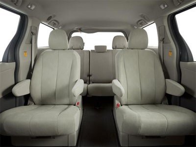 2012 Toyota Sienna 5dr 8-Pass Van V6 LE FWD (Natl)