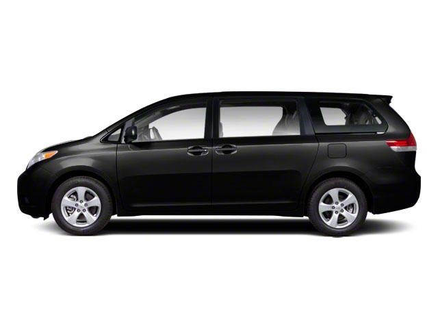 2012 Toyota Sienna 5dr 8-Pass Van V6 LE FWD (Natl)