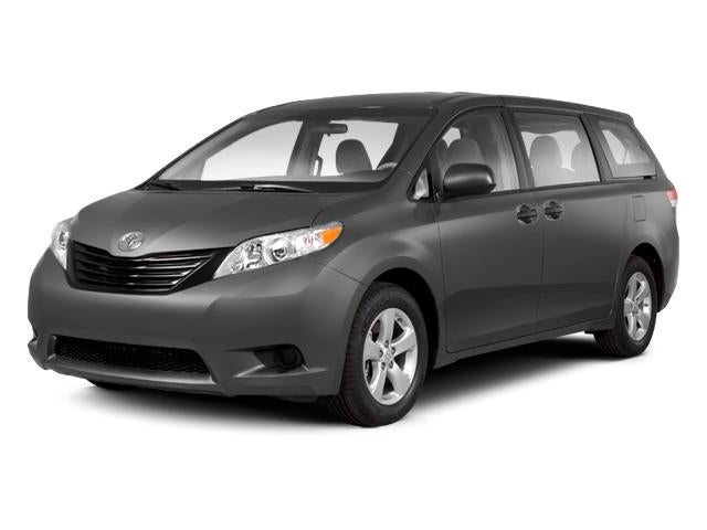 2012 Toyota Sienna 5dr 8-Pass Van V6 LE FWD (Natl)