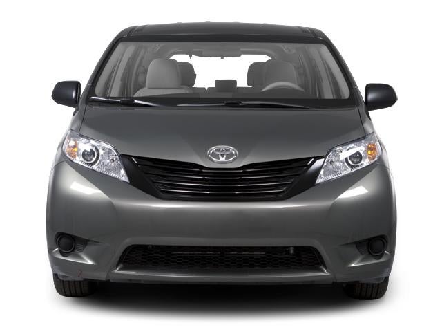 2012 Toyota Sienna 5dr 8-Pass Van V6 LE FWD (Natl)