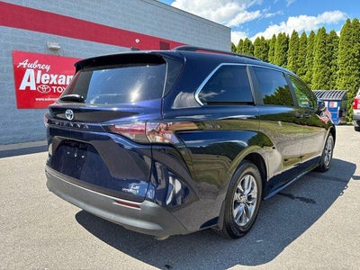 2024 Toyota Sienna LE AWD 8-Passenger (Natl)
