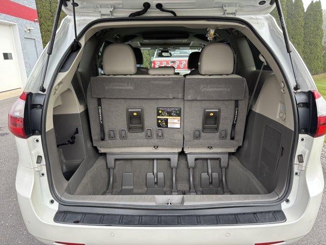 2020 Toyota Sienna XLE Premium FWD 8-Passenger (Natl)