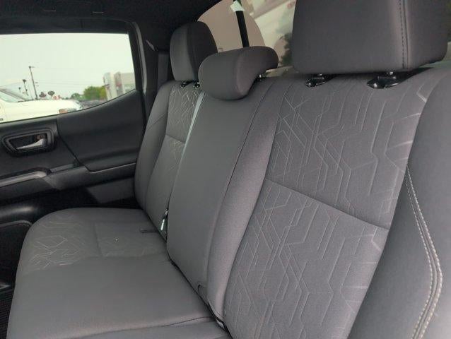 2018 Toyota Tacoma TRD Sport Double Cab 5' Bed V6 4x4 AT (Natl)