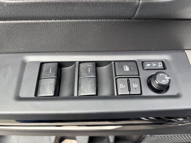 2024 Toyota Tundra 4WD 4WD Limited CrewMax 5.5' Bed (Natl)