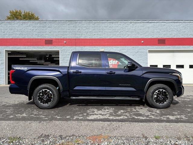 2025 Toyota Tundra 4WD 4WD SR5 CrewMax 5.5' Bed (SE)