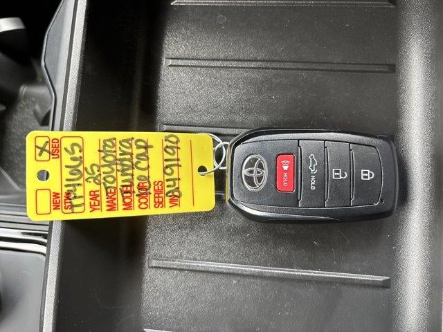 2025 Toyota Tundra 4WD 4WD SR5 CrewMax 5.5' Bed (SE)