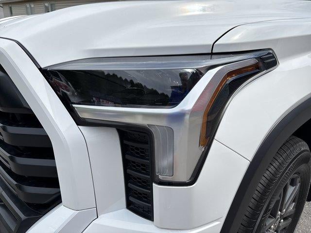 2023 Toyota Tundra 4WD 4WD SR5 CrewMax 5.5' Bed (SE)