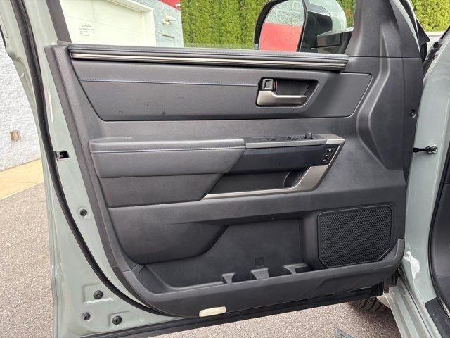 2026 Toyota Tundra 4WD 4WD Platinum CrewMax 5.5' Bed (Natl)