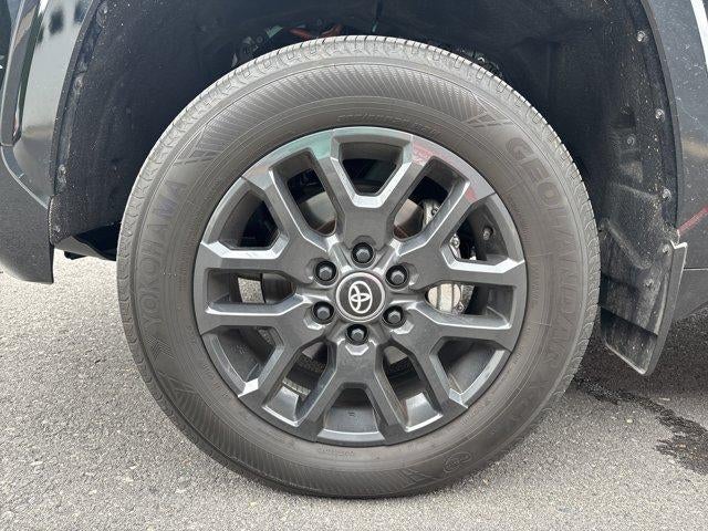 2025 Toyota Tundra 4WD 4WD Platinum Hybrid CrewMax 5.5' Bed (Natl)