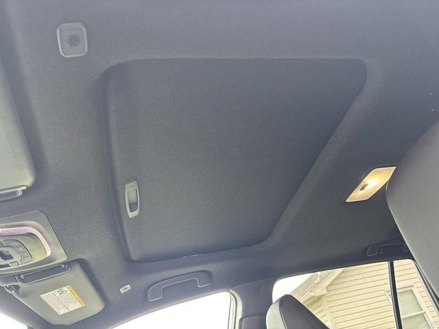 2025 Toyota Corolla Cross Hybrid XSE 4WD (Natl)