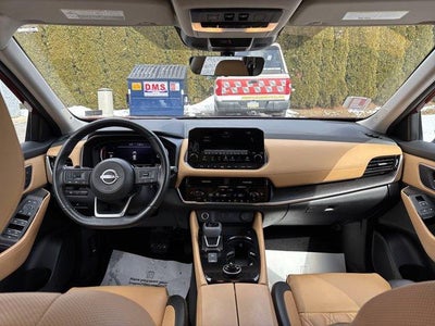 2023 Nissan Rogue AWD Platinum *Ltd Avail*