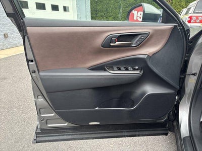 2024 Toyota Crown Limited AWD (Natl)