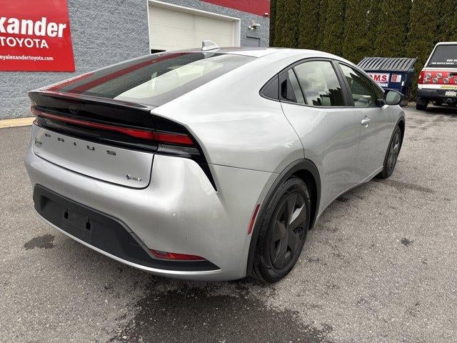 2024 Toyota Prius LE (Natl)