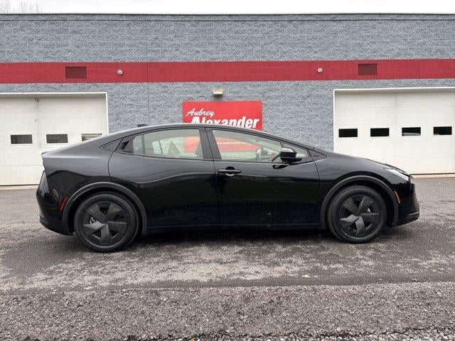 2024 Toyota Prius LE (Natl)