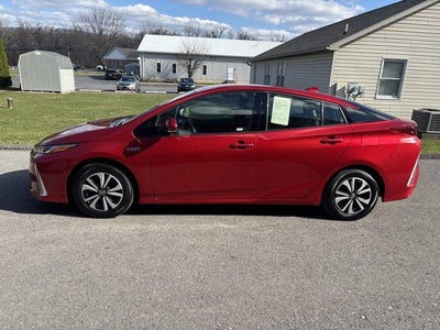 2018 Toyota Prius Prime Premium (Natl)