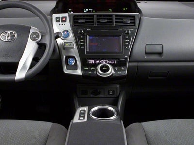 2013 Toyota Prius v 5dr Wgn Three (Natl)