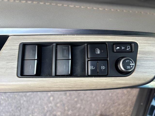 2021 Toyota Venza Limited AWD (GS)