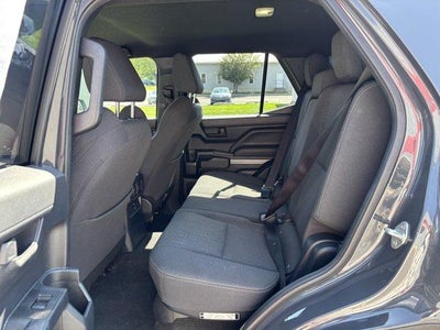2025 Toyota 4Runner SR5 4WD (GS)