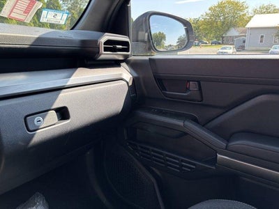 2025 Toyota 4Runner SR5 4WD (GS)