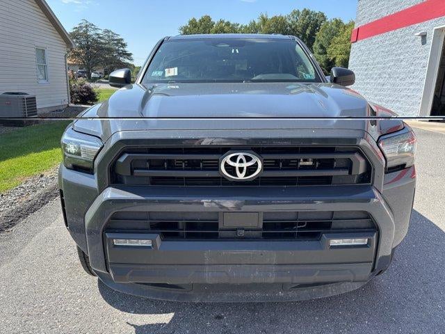 2025 Toyota 4Runner SR5 4WD (GS)