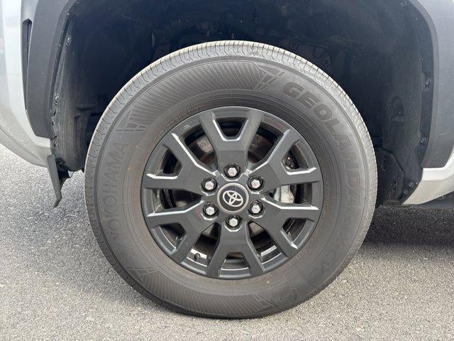 2025 Toyota 4Runner SR5 4WD (GS)