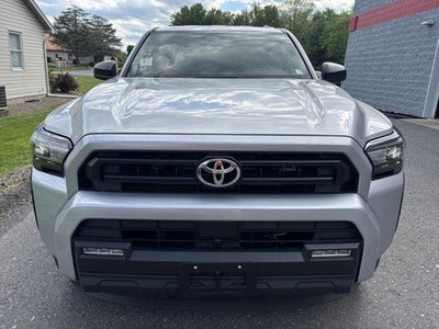 2025 Toyota 4Runner SR5 4WD (GS)