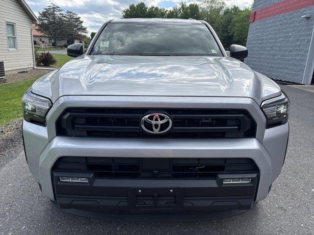 2025 Toyota 4Runner SR5 4WD (GS)