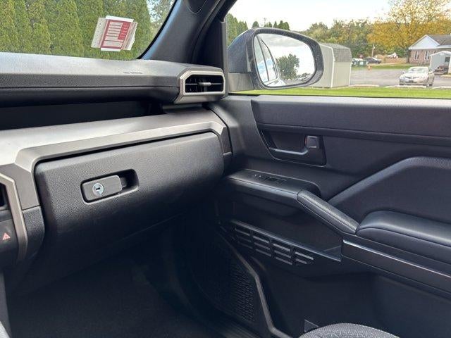 2025 Toyota 4Runner SR5 4WD (GS)