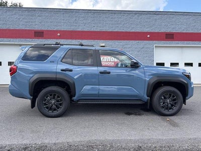 2026 Toyota 4Runner SR5 4WD (GS)