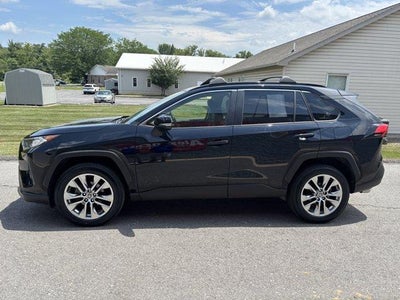 2020 Toyota RAV4 XLE Premium AWD (Natl)