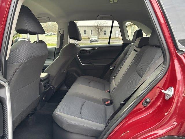 2019 Toyota RAV4 Hybrid LE AWD (Natl)