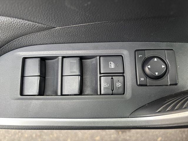 2019 Toyota RAV4 Hybrid LE AWD (Natl)