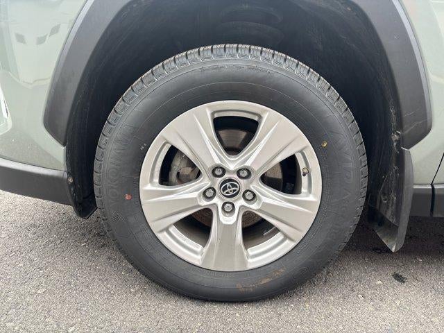 2019 Toyota RAV4 Hybrid XLE AWD (Natl)