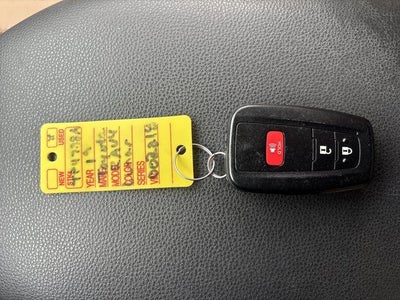 2019 Toyota RAV4 Hybrid XLE AWD (Natl)