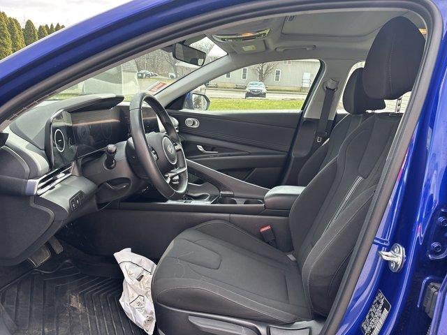 2024 Hyundai ELANTRA SEL IVT