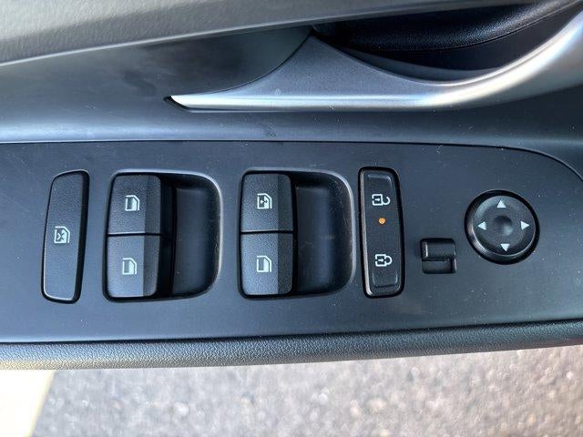 2025 Hyundai ELANTRA SEL Convenience IVT