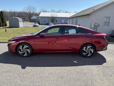 2025 Hyundai ELANTRA SEL Convenience IVT