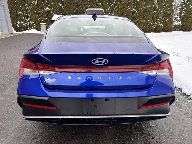 2025 Hyundai ELANTRA SEL Convenience IVT
