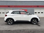 2024 Hyundai VENUE SEL IVT