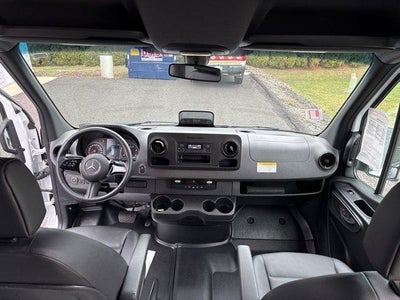 2025 Mercedes-Benz Sprinter Cargo Van 2500 Standard Roof I4 Diesel 144" RWD
