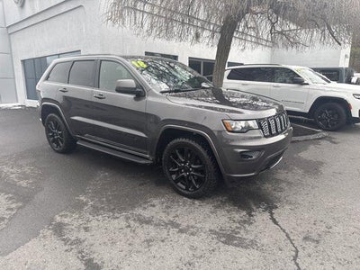 2018 Jeep Grand Cherokee Altitude 4x4 *Ltd Avail*
