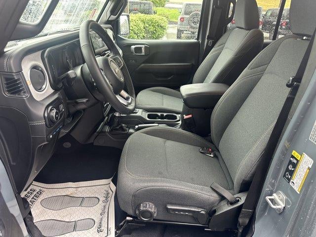 2025 Jeep Wrangler 4xe Sahara 4x4