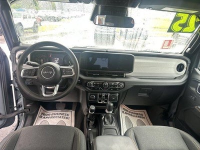 2025 Jeep Wrangler 4xe Sahara 4x4