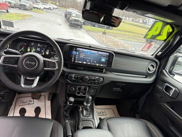 2024 Jeep Wrangler 4xe Sahara 4x4